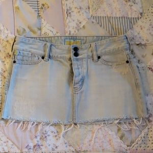 HOLLISTER Women's mini blue jean skirt